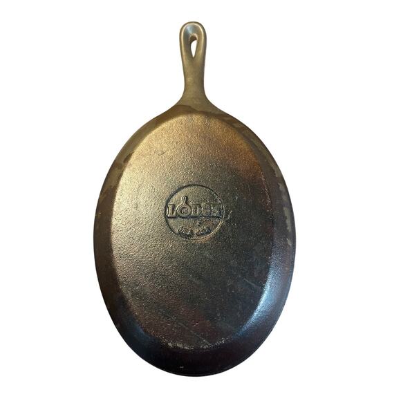 Lodge Cast Iron Oval Skillet Griddle OS2 Fajita Server 10”x7” Pre-Seasoned USA - Picture 1 of 7